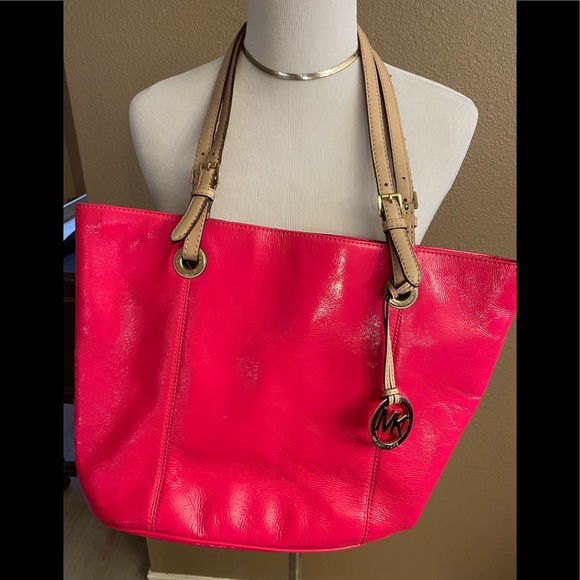 Michael Kors bag - Picture 1 of 5